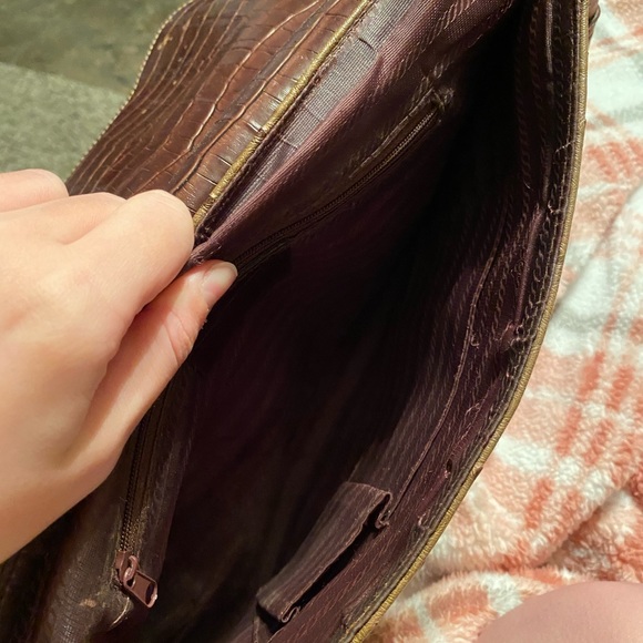 Prada purse and wallet - Picture 8 of 14